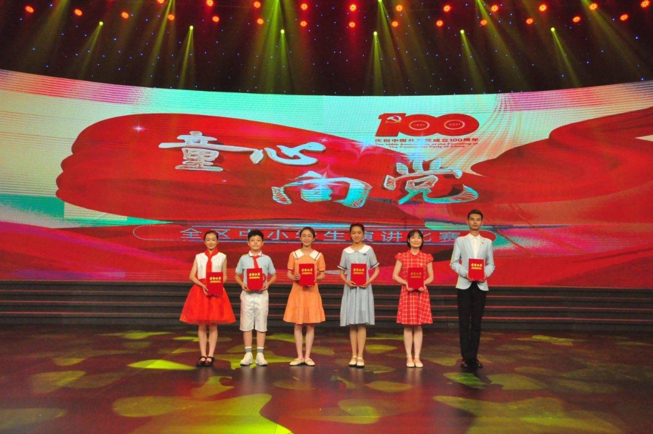 以为只是回归家庭,其实已去世,这4个广东台主持人你最怀念谁?